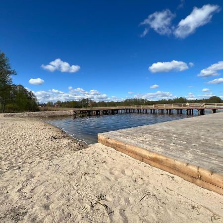 Domek Nad Jeziorem Piasutno Mazury Ngoại thất bức ảnh